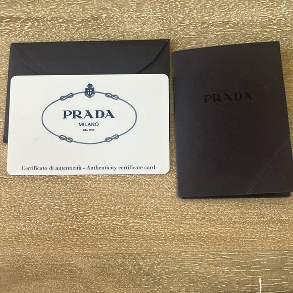 Medium Prada Bag - Picture 3 of 4